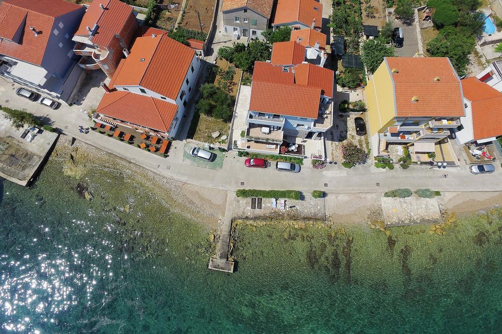 Apartment Punta Preko